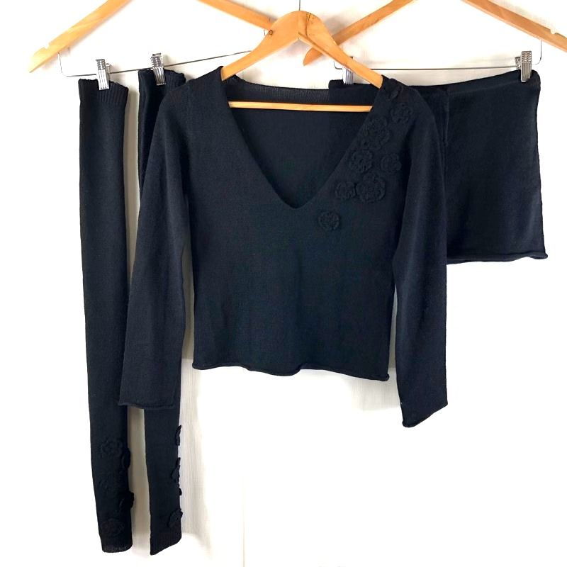 チャコット Chacott セットアップ 3点セット カットソー ショートパンツ レッグウォーマー 花装飾 バレエ 黒 Mサイズ 949852