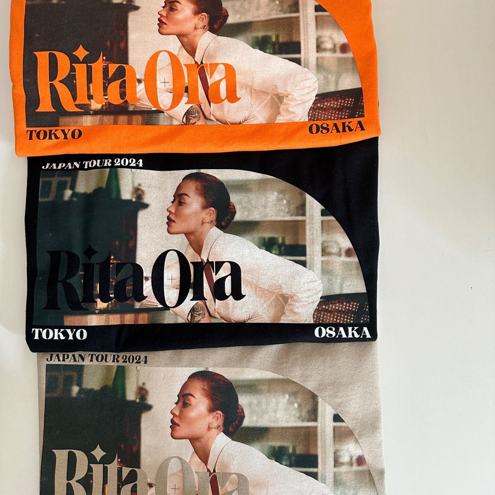 "RITA ORA: JAPAN TOUR 2024" S/S TEE  (Size: M - S)