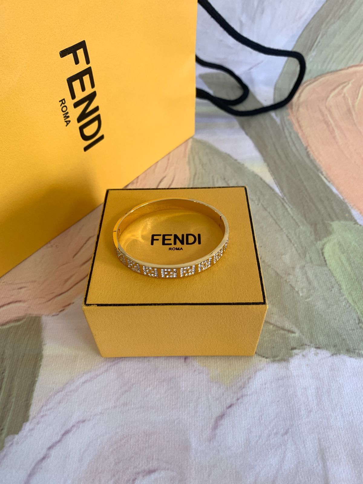 ◆FENDI フェンディー FF クリスタル ブレスレット