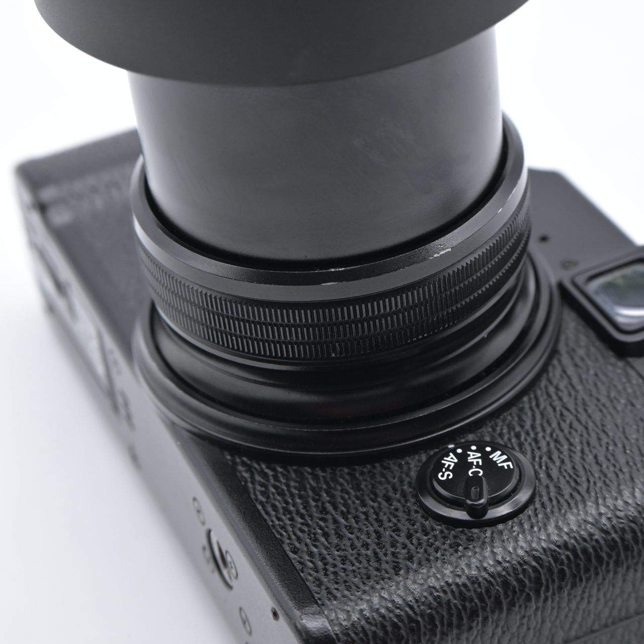 FUJIFILM X10 レビュー｜12年前のズームできるおしゃれコンパクト