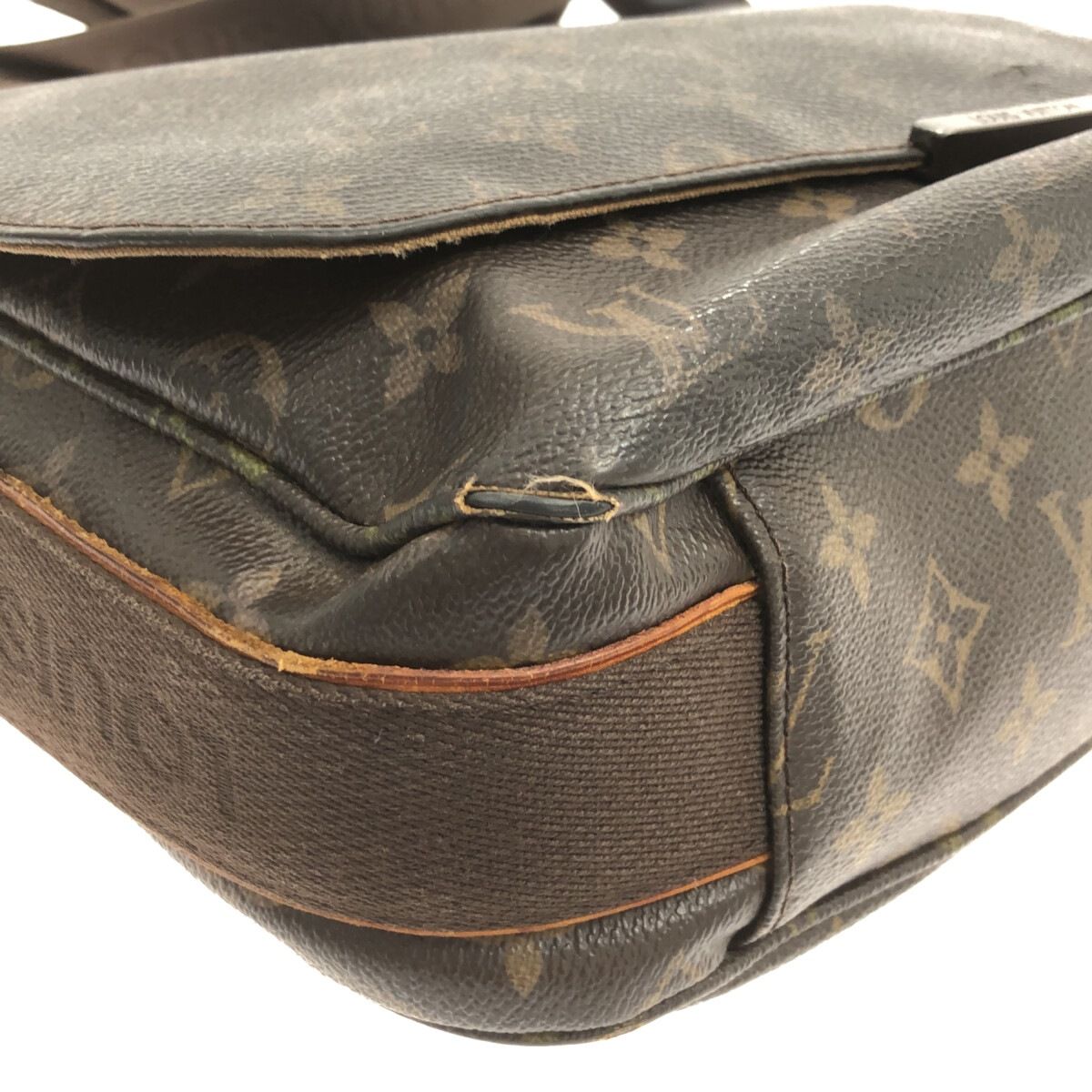 ルイヴィトン LOUIS VUITTON ショルダーバッグ M97038 メッセンジャー 