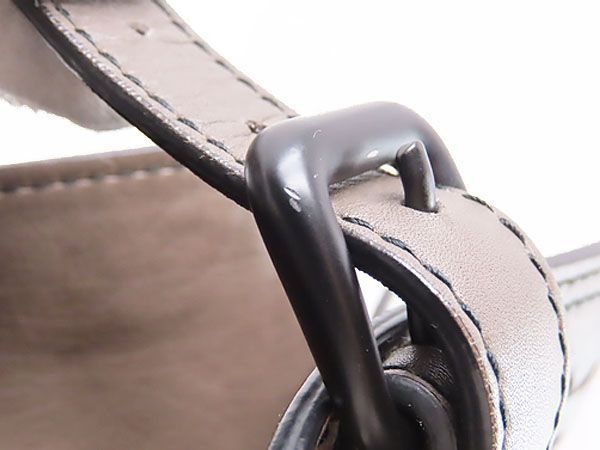 美品】ボッテガ ヴェネタ BOTTEGA VENETA イントレチャート オクルス