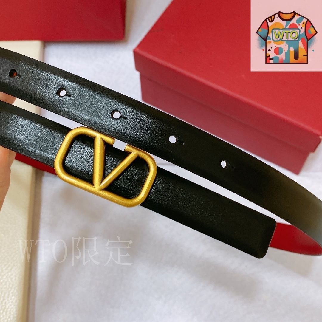 超美品　VALENTINO GARAVANI　ヴァレンティノ　ベルト VALENTINO ヴァレンティノ ベルト 3W2T0S12ZFR 4W2T0S12ZFR