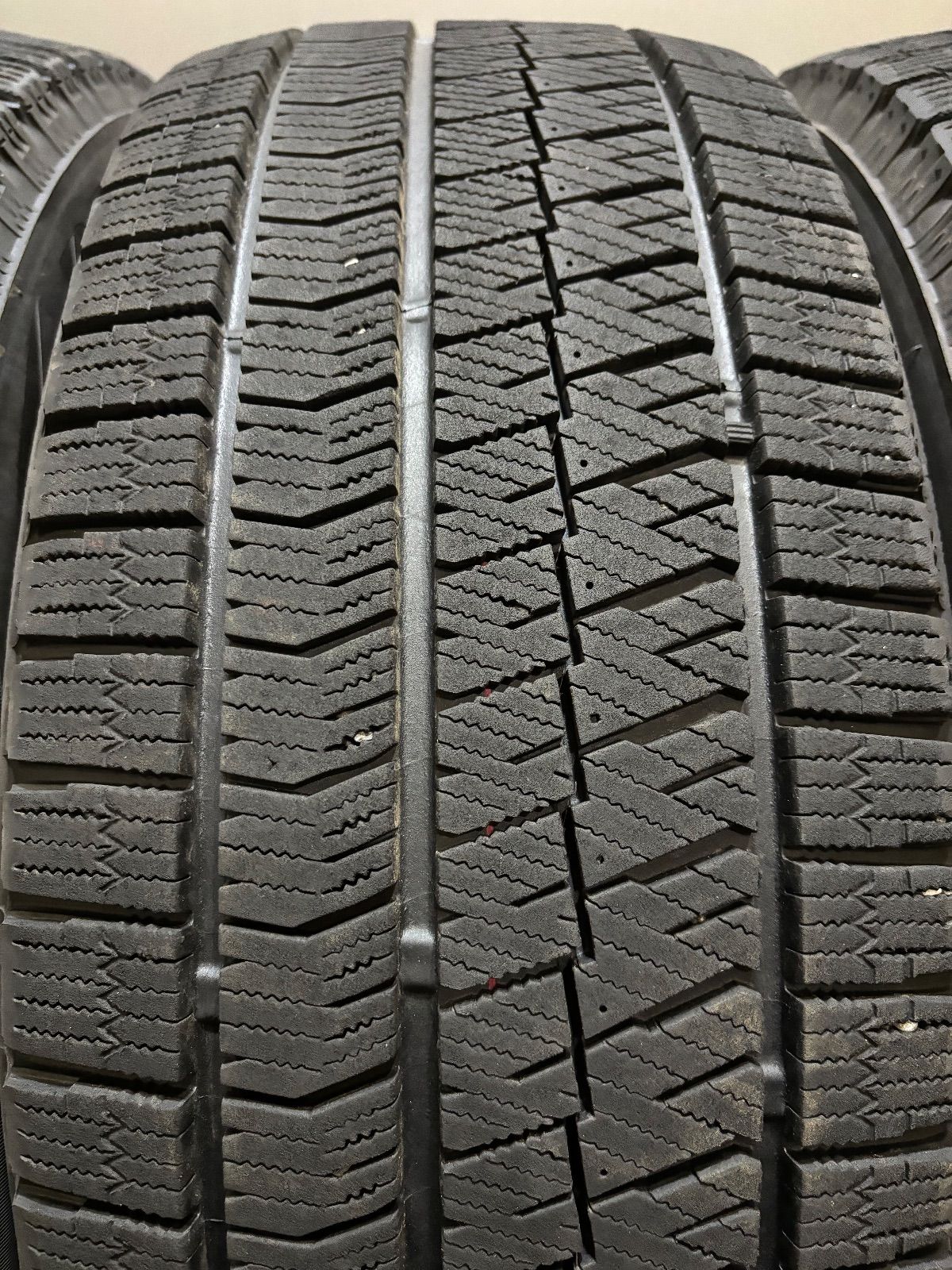 ☆215/55R17 BRIDGESTONE/VRX2 21年製 スタッドレス 4本