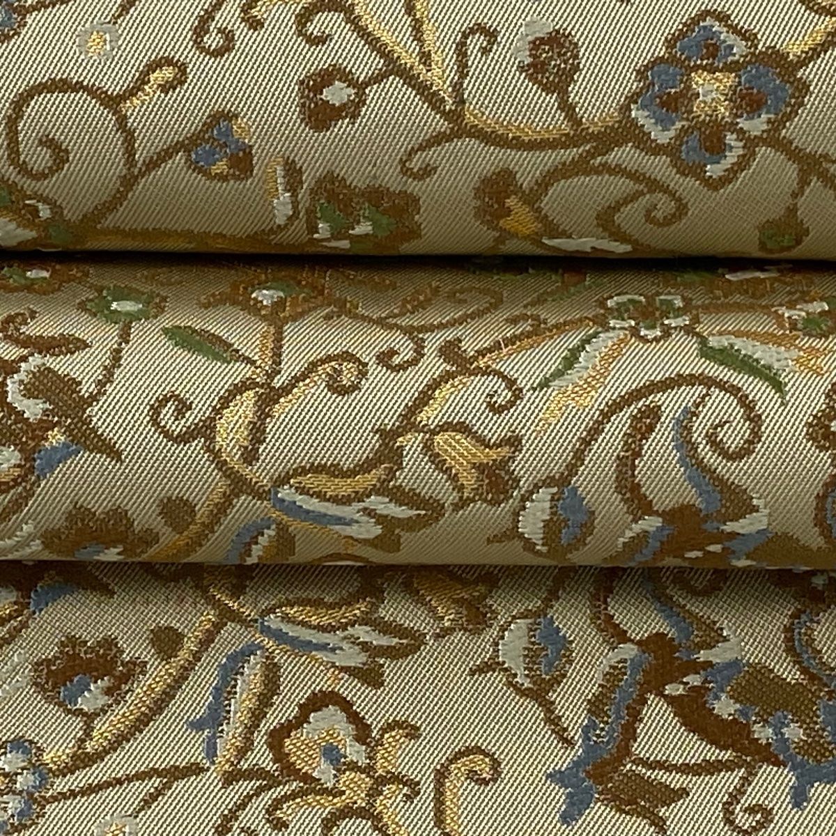 袋帯 美品 逸品 花唐草 華文 金銀糸 箔 ベージュ 六通 正絹 【中古 