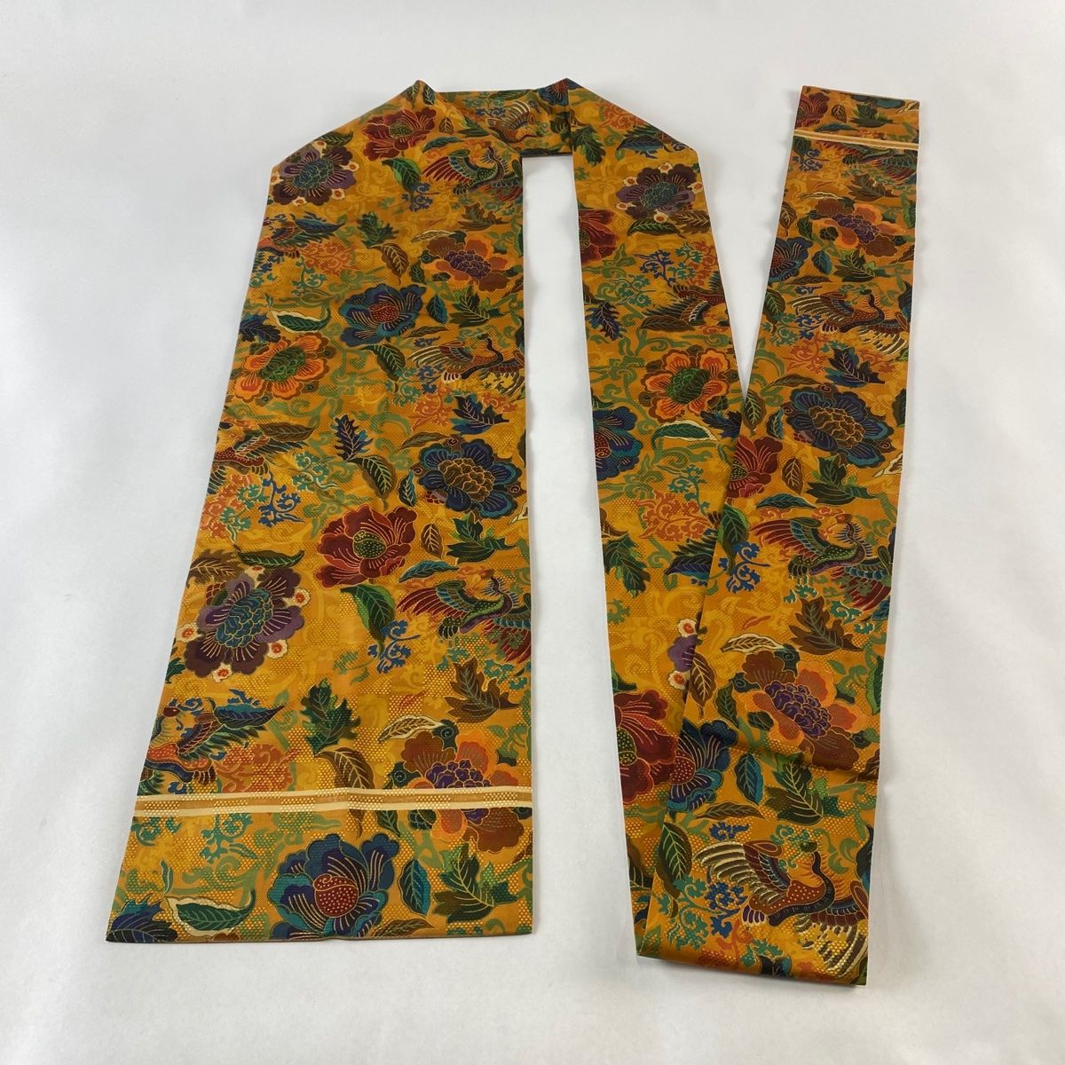 名古屋帯 美品 名品 紬地 草花 絞り 金彩 山吹茶色 正絹 中古 名古屋帯 美品 名品 紬地 草花 絞り 金彩 山吹茶色 正絹 中古