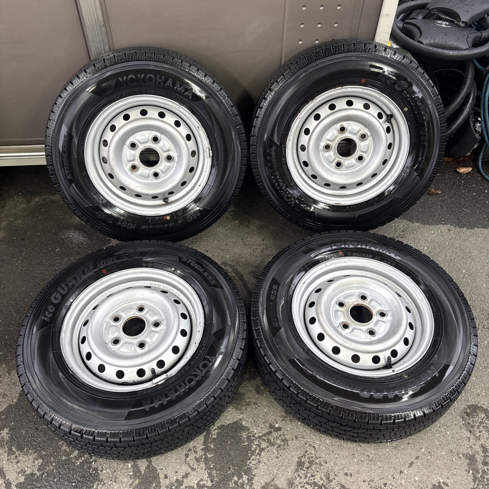 トヨタ ライトエース タウンエース 純正ホイールタイヤセット スタッドレス 165 80R13