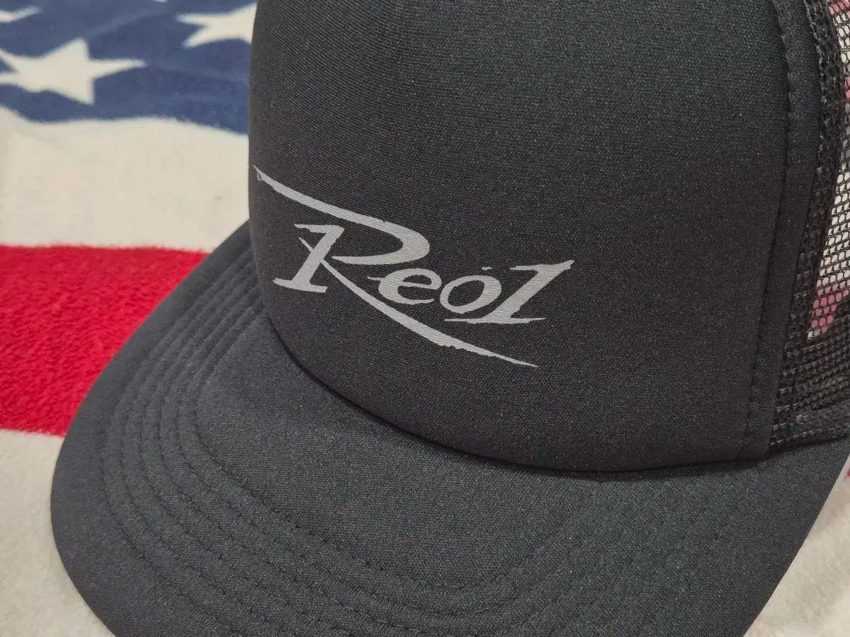 reol キャップ Reversible Bucket Hat - UNBOX – Reol ONLINE SHOP