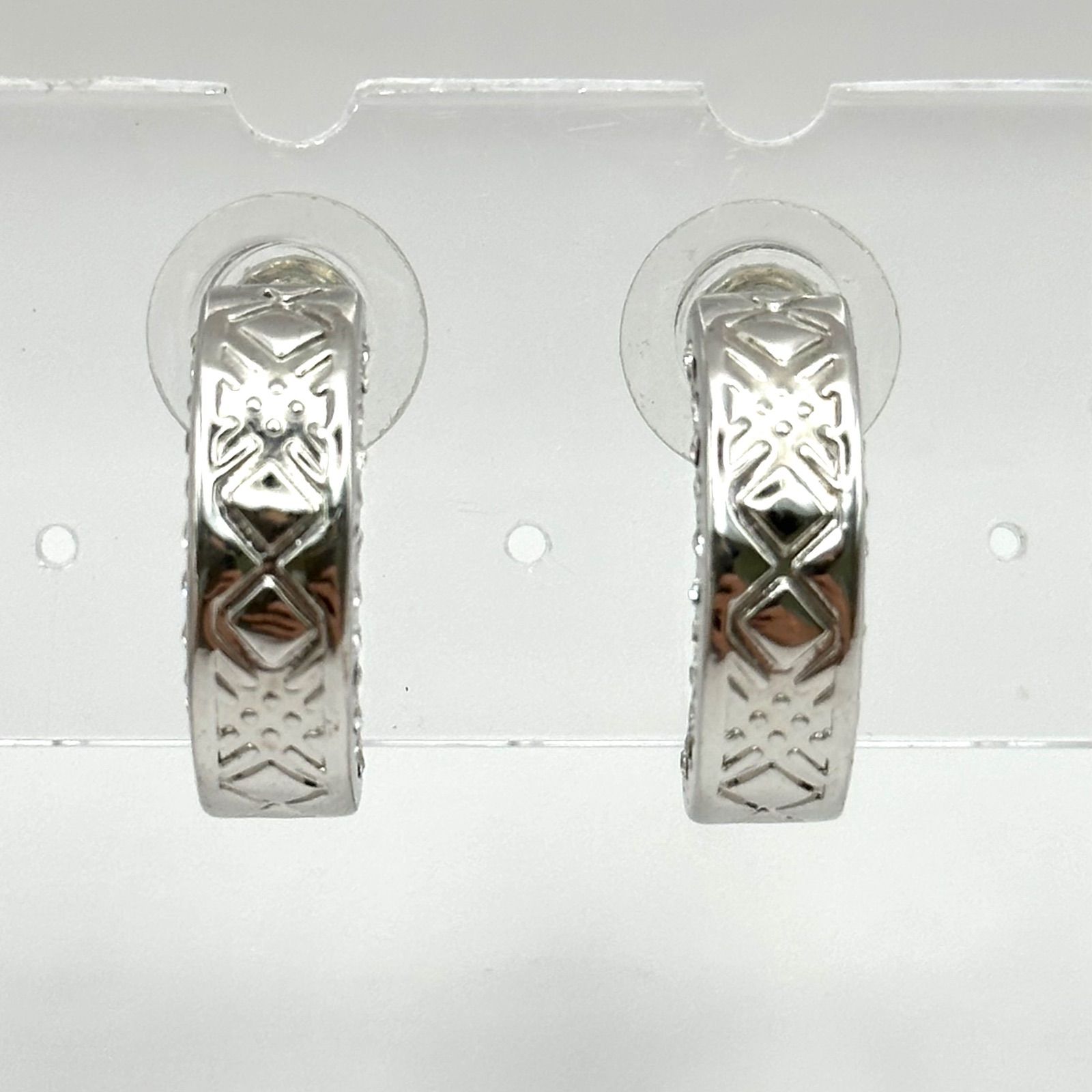 Burberrys バーバリー サークルチェック ピアス ヴィンテージ 美品・希少】Burberrys バーバリー ピアス ノバチェック ライン