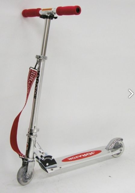 JD Razor MS-102 LED　光る　折りたたみ　キックスケーターショルダーストラップ付　子ども用　子供用　キッズ用　大人用　4インチホイール　キックボード キックスケーター JDRAZOR ジェイディ