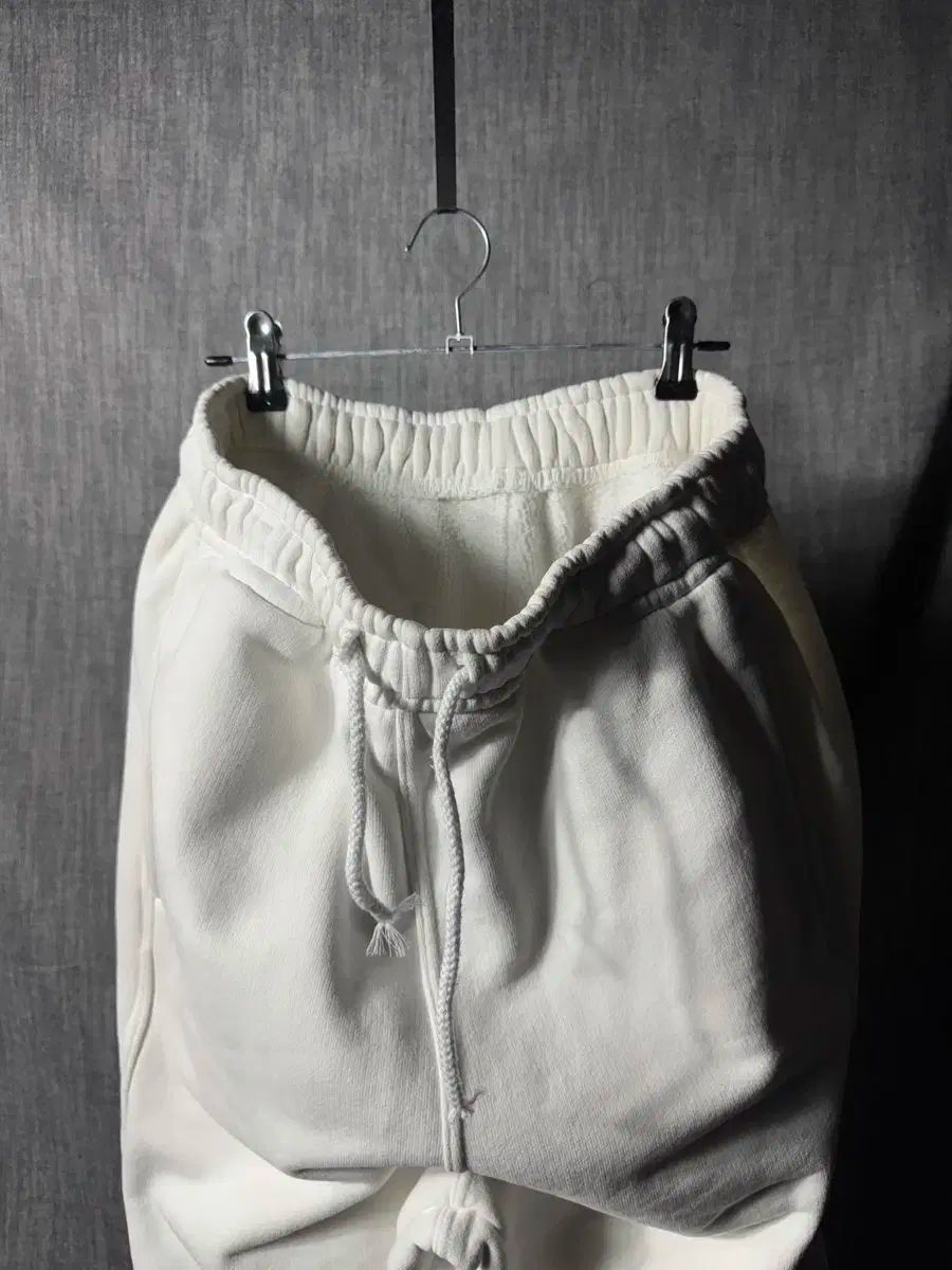 ダンシングレイ ジョガーパンツ