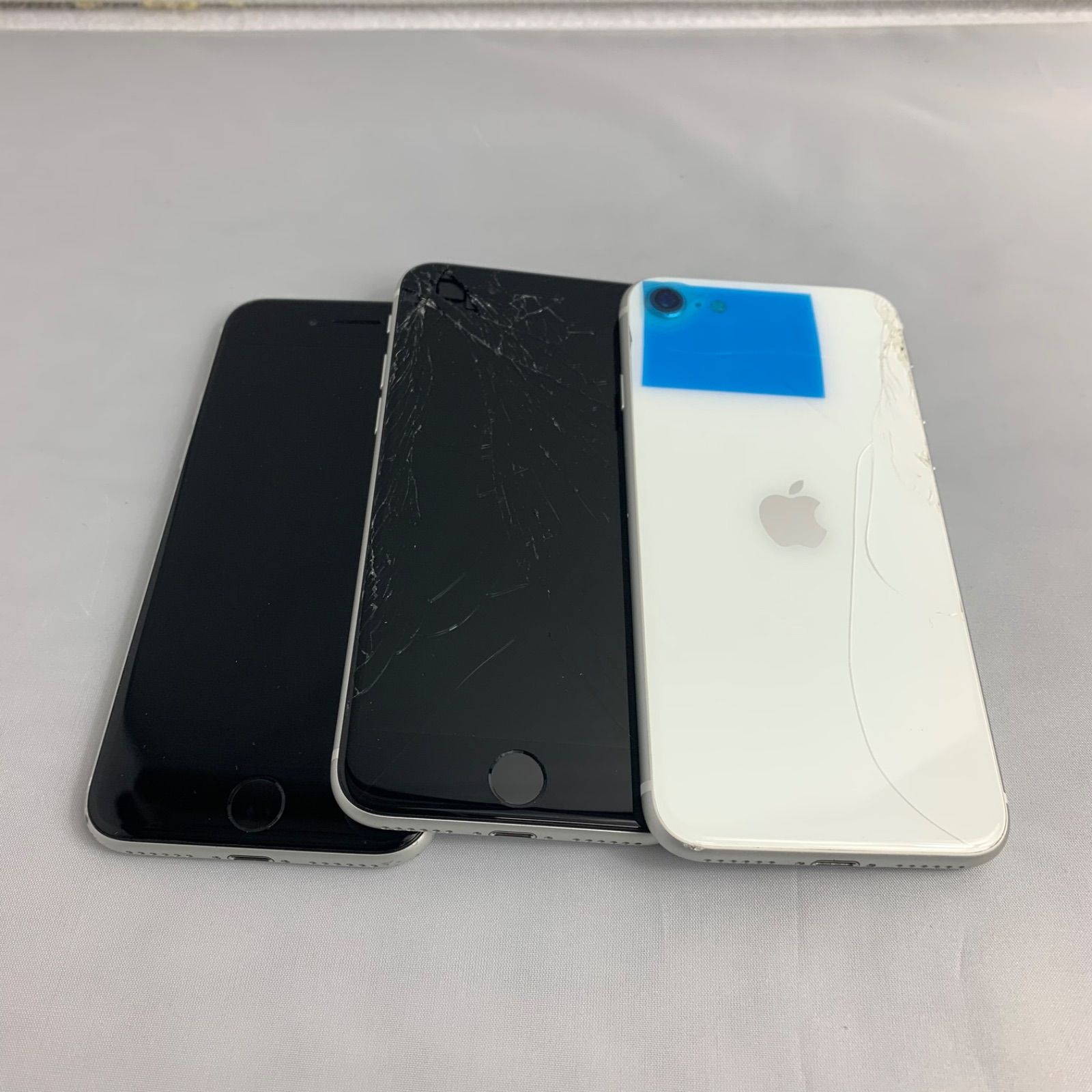 iPhone7 完全ジャンク　二台セット