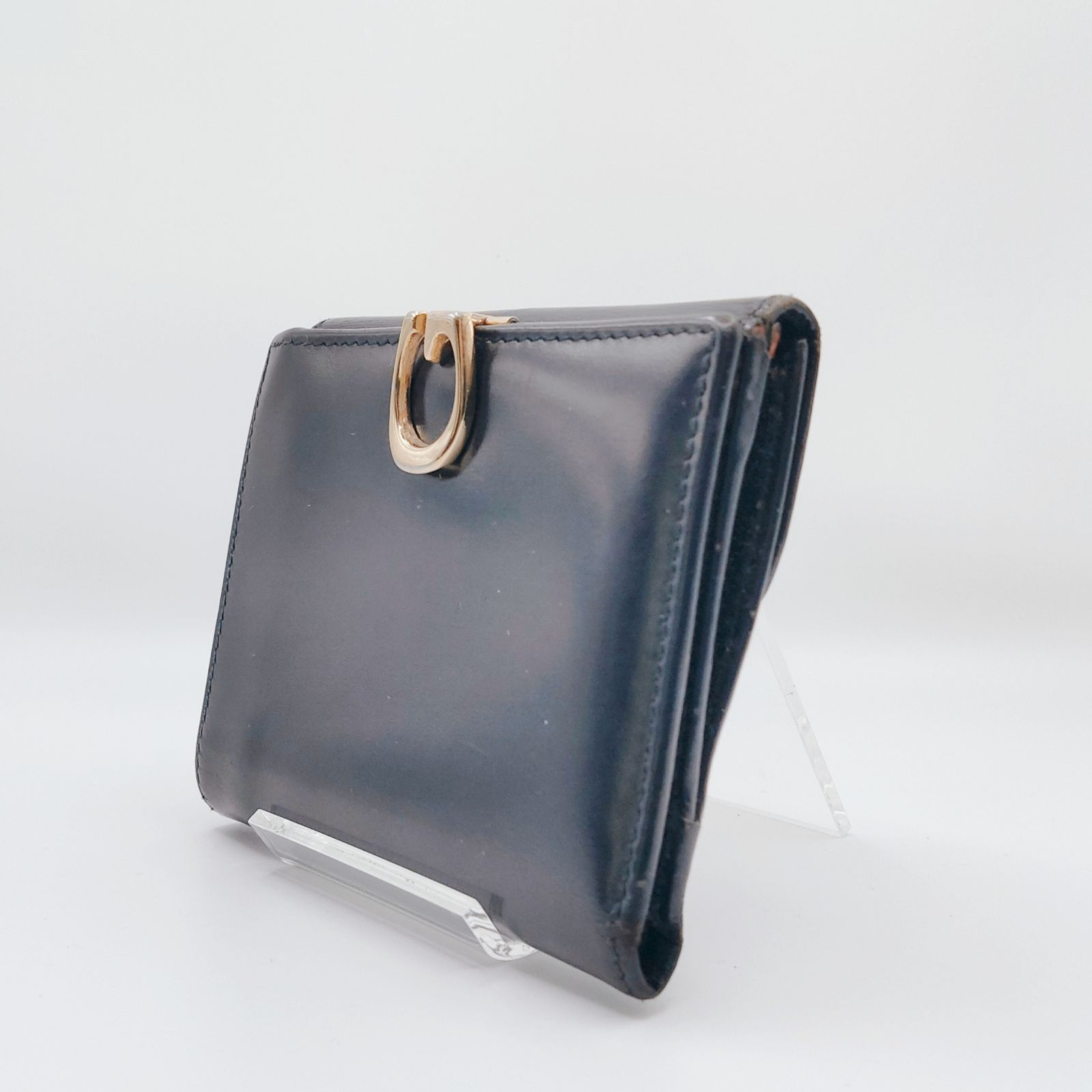 人気グッチ折り財布レザーブラックGロゴ金具フラップ