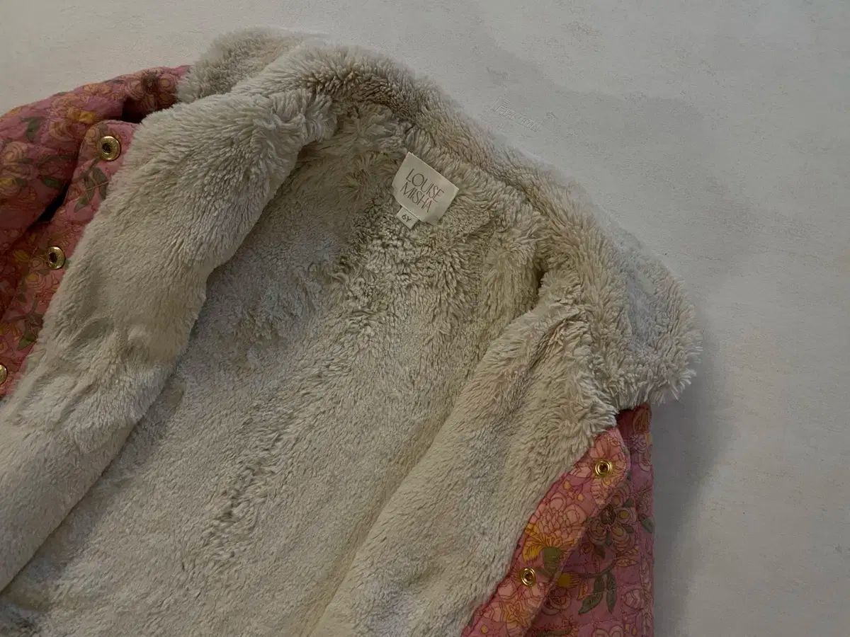 ルイスミシャ キルティング ジャケット 6Y