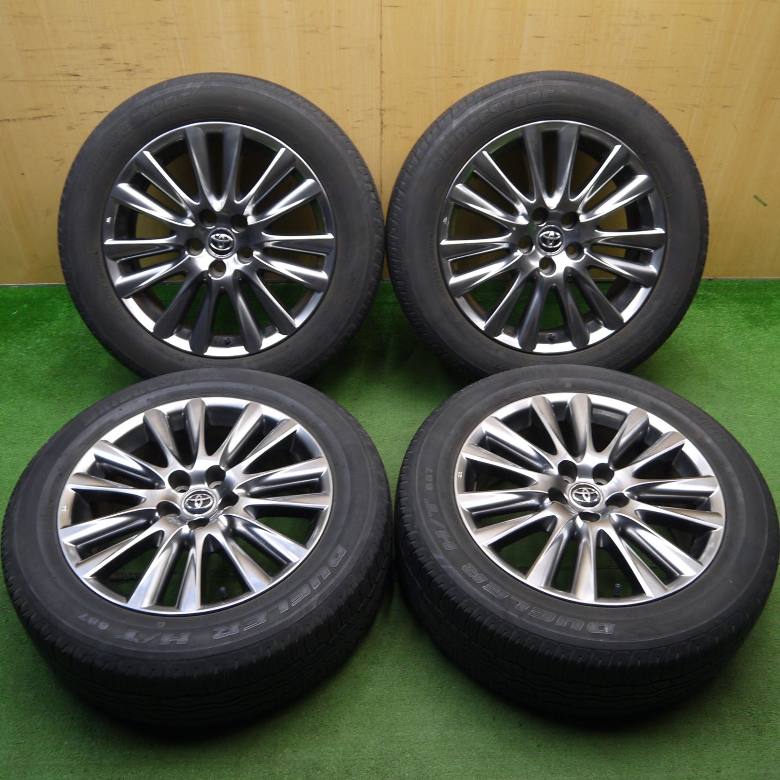 4本価格 トヨタ 60系 ハリアー 純正 235|55R18 ブリヂストン デューラー H|T 687 18インチ PCD114.3|5H 5060401KKノ