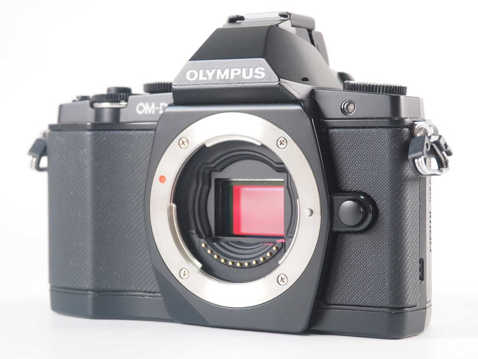 オリンパス Olympus OM-D E-M5 16.1 MP Digital Camera Black