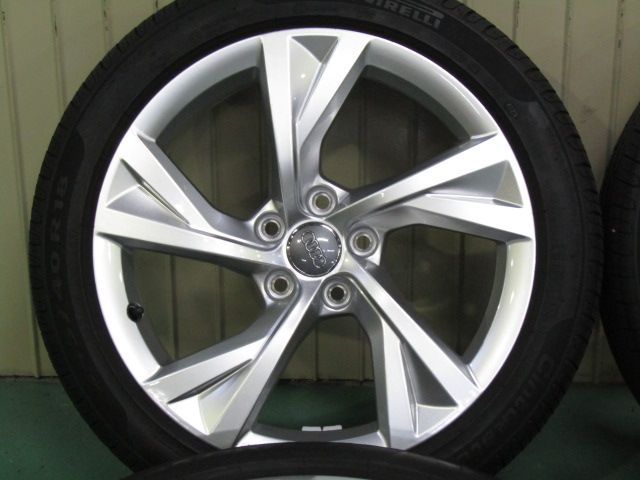 ガリキズ無し アウディ 8W系 A4 Sライン純正 5スポークフラッグデザイン