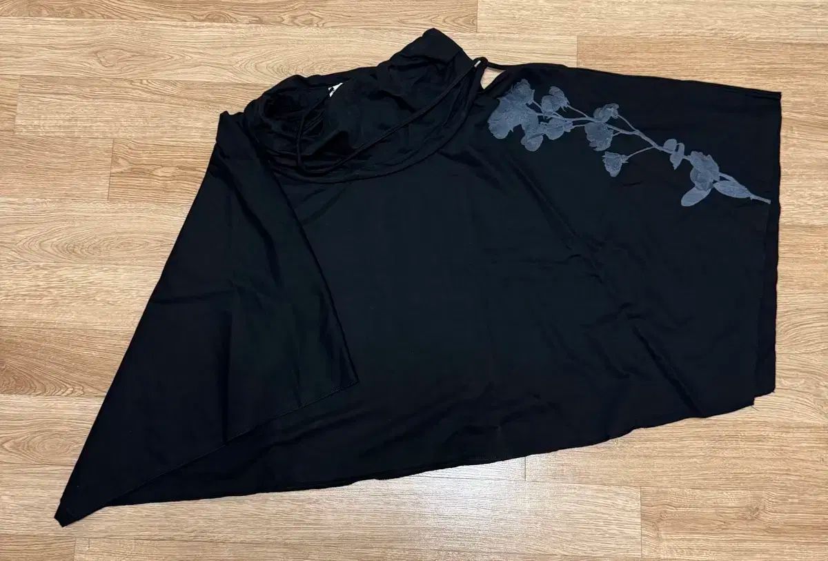 フラグ アンジェラ ローズ アシンメトリー スカート ブラック GULLKHAN_COM