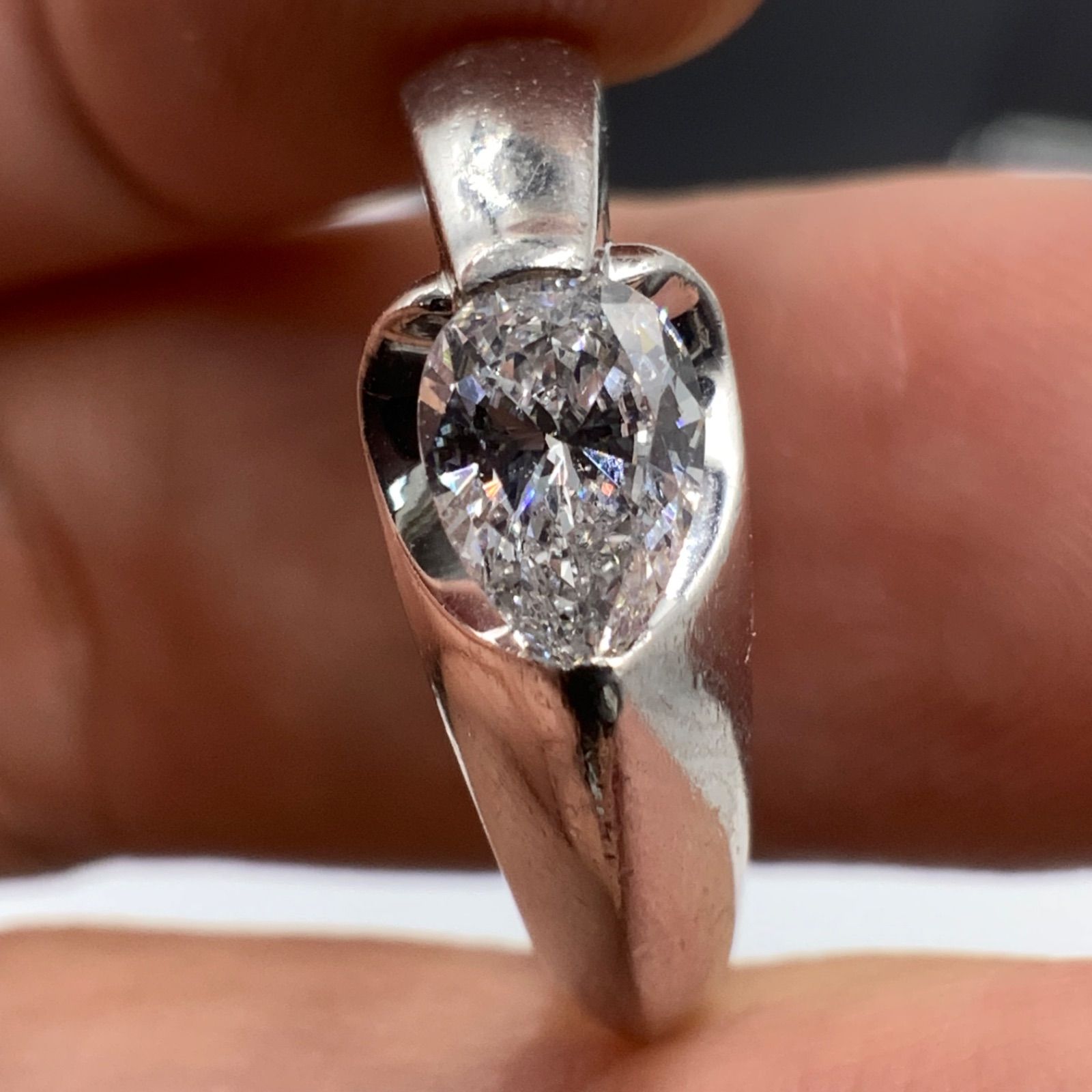 Pt900 プラチナ900 ダイヤモンド リング 指輪 0.561ct 9.2g 鑑定