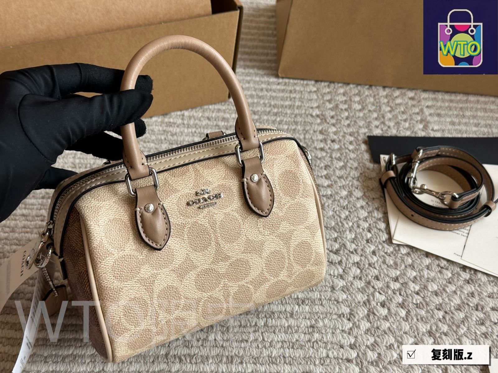 ミニバスコーチ 今日特価】Coach コーチ 23ss ピロウバッグ ミニボストンタイプ