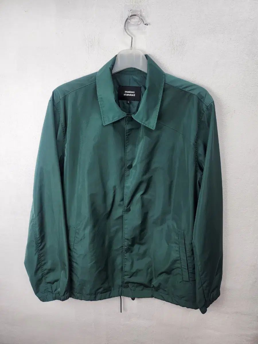 MUSINSA(ムシンサ) スタンダード COACH(コーチ) ナイロン グリーンジャケット 100 L ほぼ新品