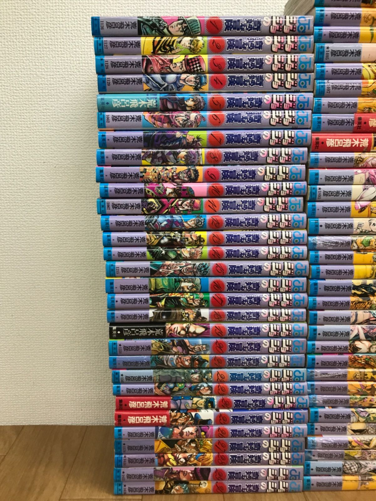 ジョジョの奇妙な冒険 全巻セット 1-32巻 ジョジョの奇妙な冒険 文庫版 BOX 全巻セット（第1部〜第4部
