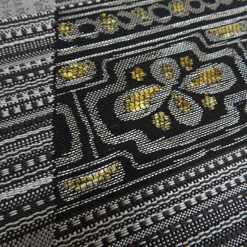 袋帯 洒落袋帯 エスニック調 幾何学模様 六通柄 ゴールドxブラックx