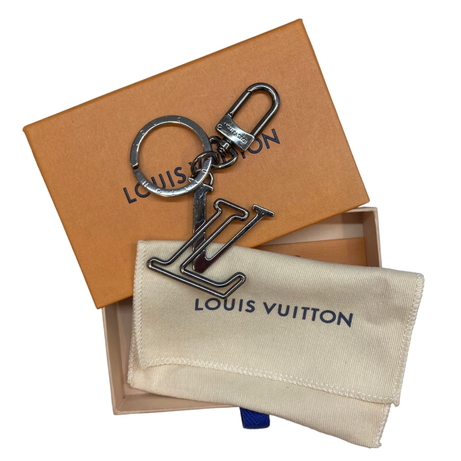 LOUIS VUITTON ルイヴィトン ポルト クレ LVライン M80217 ルイヴィトン チャーム M80217 ポルトクレ・LVライン