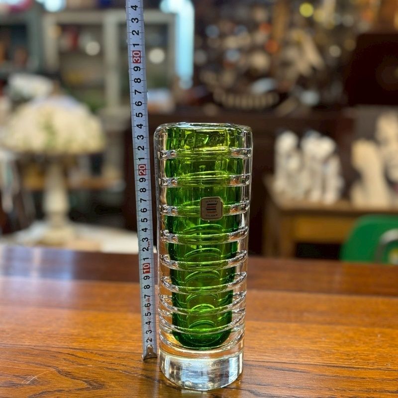 昭和レトロ kamei glass ガラス 花瓶 グリーン 高さ25cm ぐるぐる