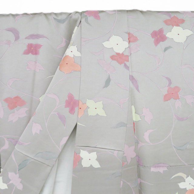 カジュアル 花模様