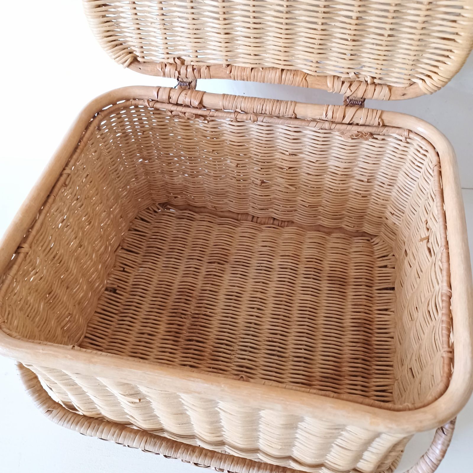 アンティーク バスケット　藤カゴ　古道具 shiturae select カゴ バスケット 収納 ラタン 藤 レトロ 古道具