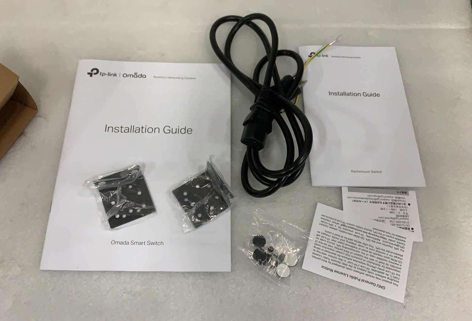 TP-Link SG2428P Omada 28ポート スイッチ --523612 CHRISTIANNAURATH_COM_BR