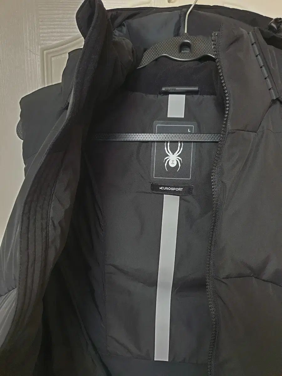 ダックダウン ベスト