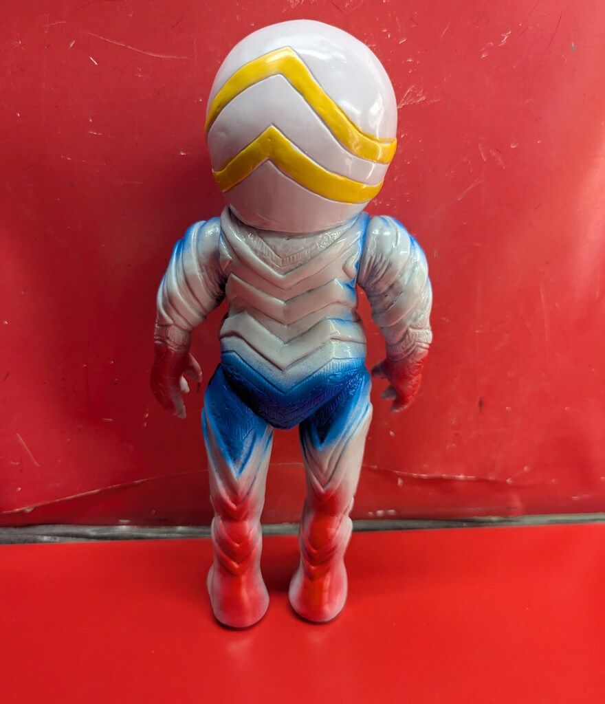 当店の新品大セール！ ベアモデル オール怪獣コレクション ガッツ星人 灰色成型