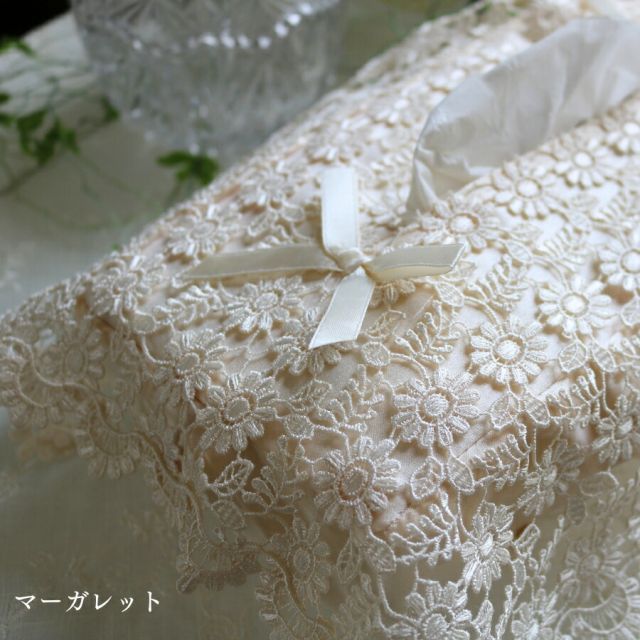 ❤️ピアリマーマ★お花モチーフいっぱいのエレガントなティッシュボックスカバー★豪華 ❤️ピアリマーマ☆お花モチーフいっぱいのエレガントな