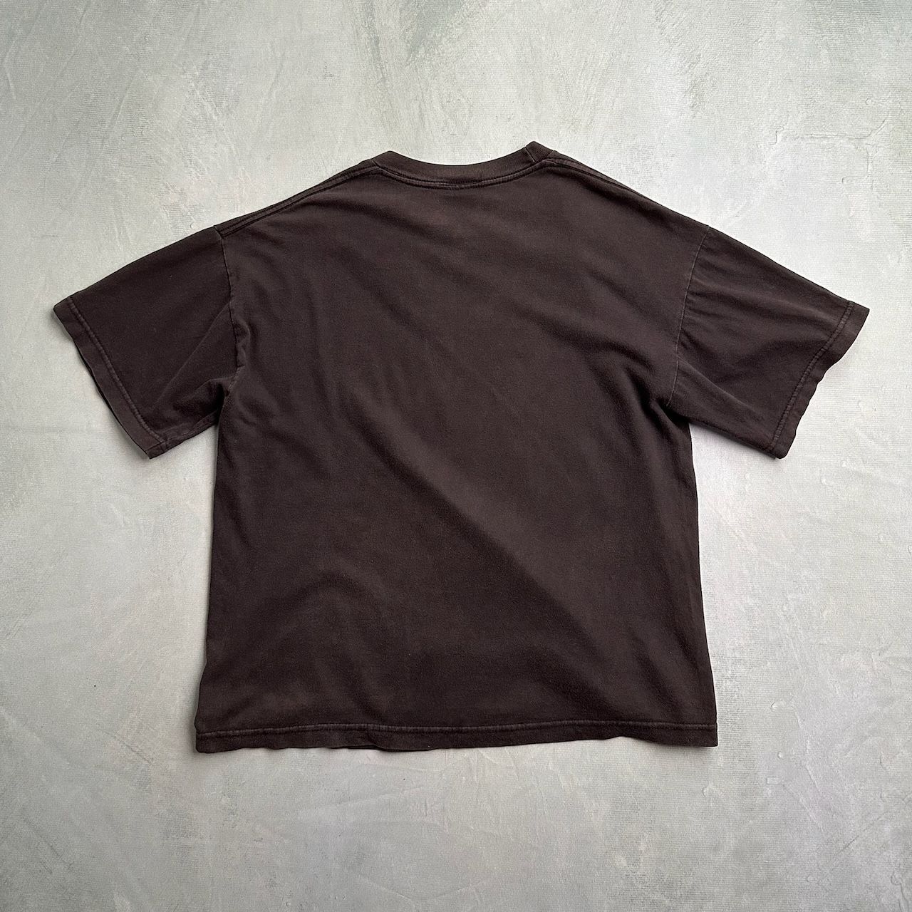 新品　遊戯王　BENCH Tシャツ　シャツ　メンズ　海馬　城之内　Lサイズ　0w 遊戯王 オフィシャル Tシャツ 海馬 城之内 ∠UF4213