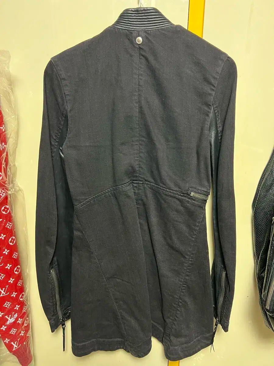 ディテール バイカー