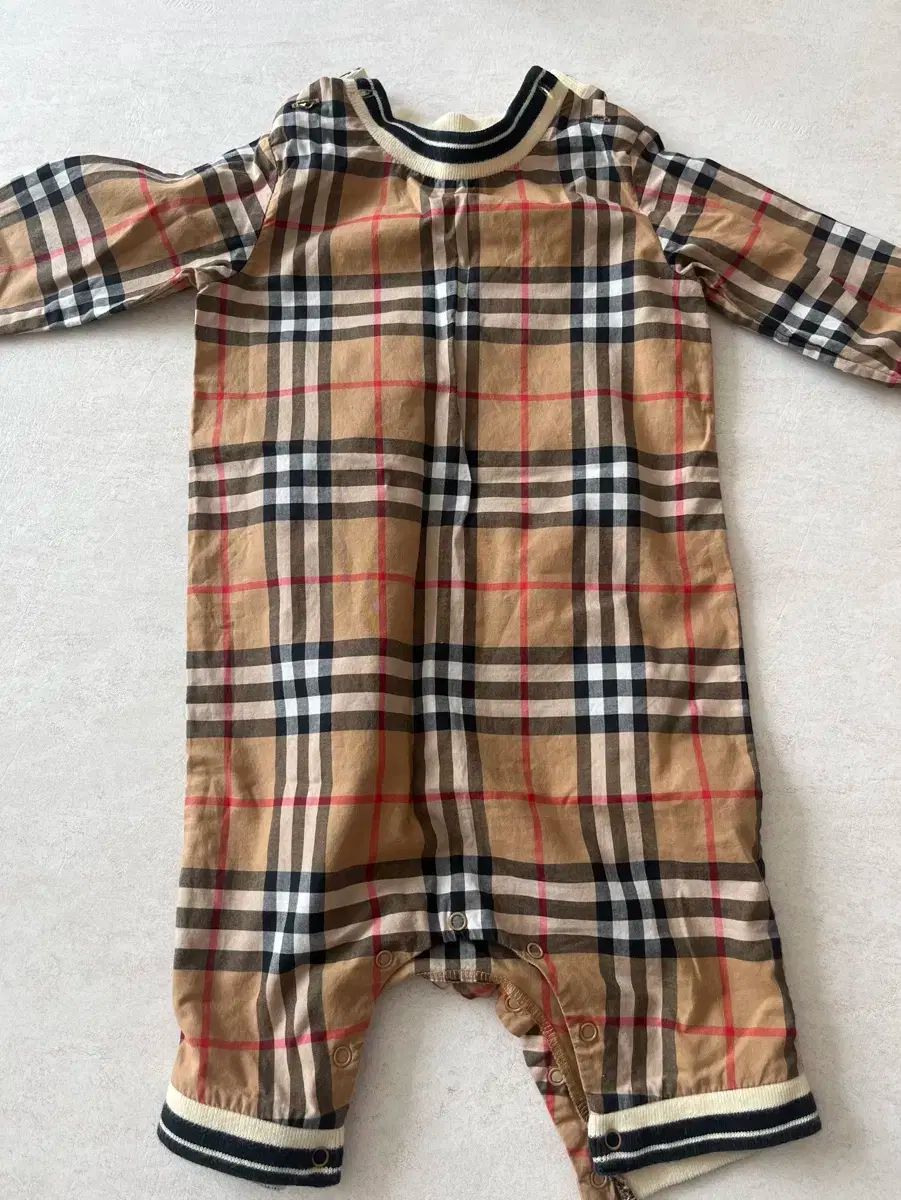 BURBERRY バーバリー 9m ほぼ