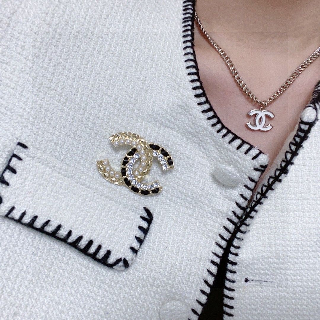 【ホワイトで上品に♡】CHANEL 25SS ブローチ ch-be26318058nzs81_3.jpg