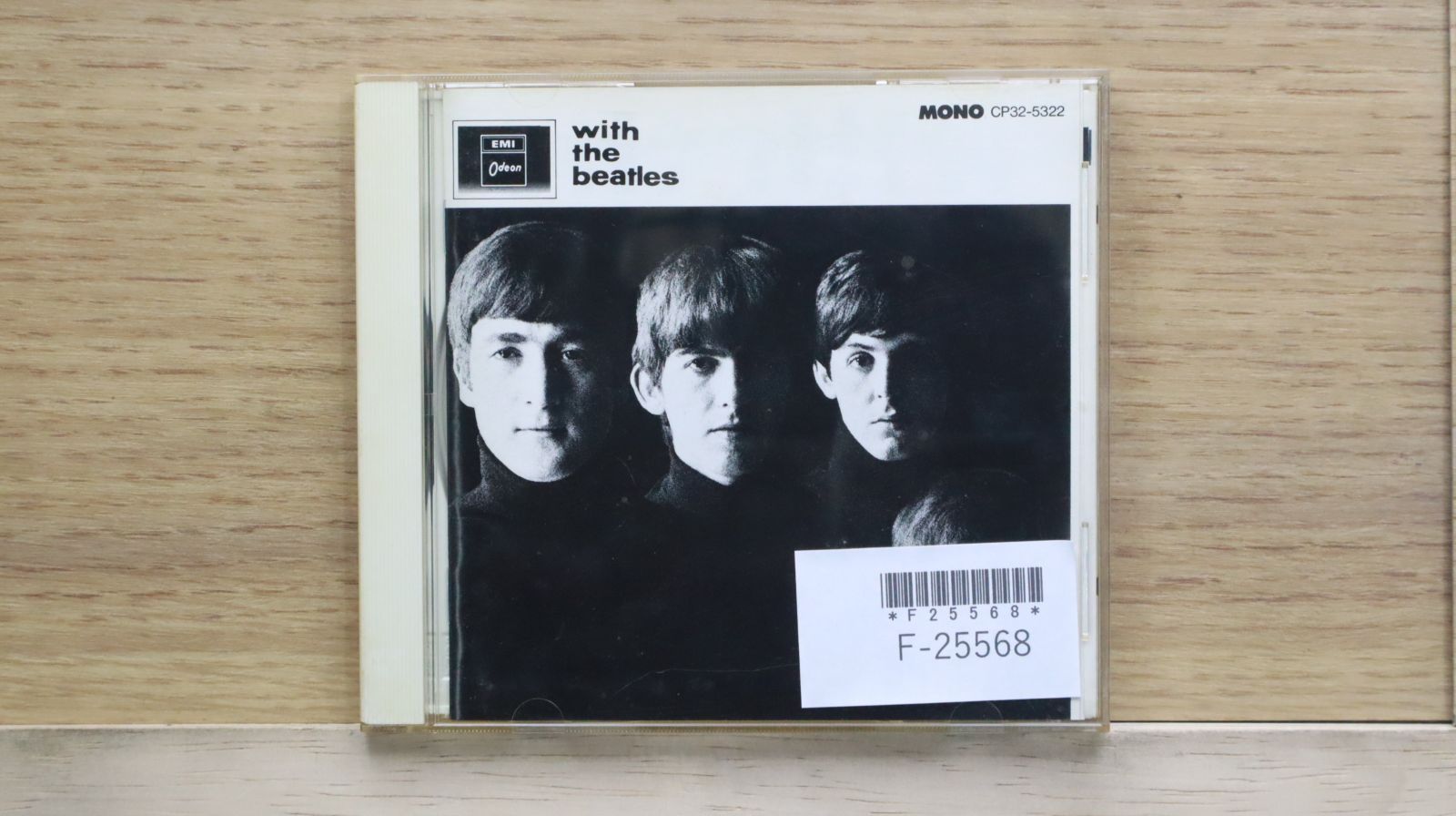国内盤CD☆ザ・ビートルズ&frasl;The Beatles□ ウィズ・ザ・ビートルズ