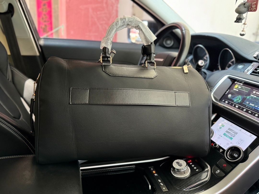 GUCCI グッチ バッグ チェーンウォレット ショルダーバッグ クラッチ