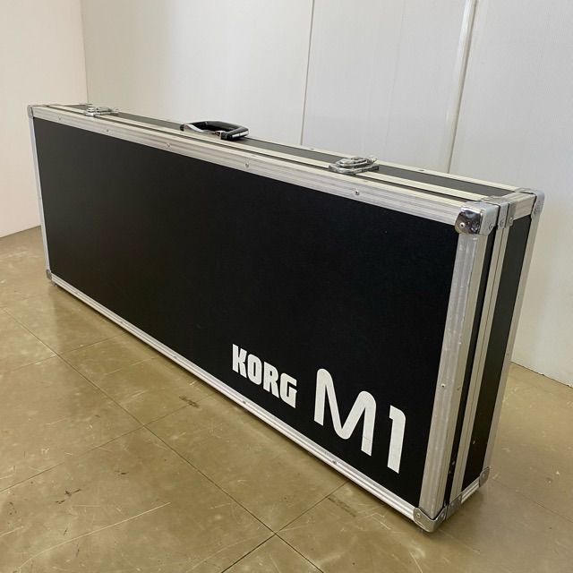 配送、現地引取のみ、リユース品】KORG コルグ MUSIC WORKSTATION M1