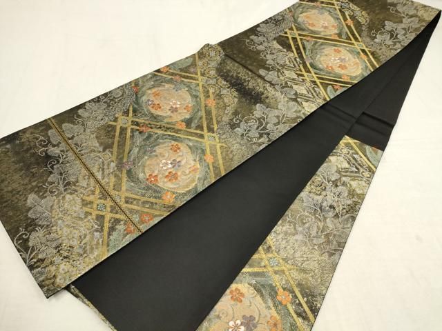 平和屋着物▽六通柄袋帯 菱取若松文 御衣箔 黒地 金糸 引箔 正絹