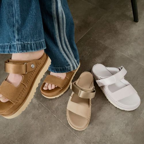UGG G
