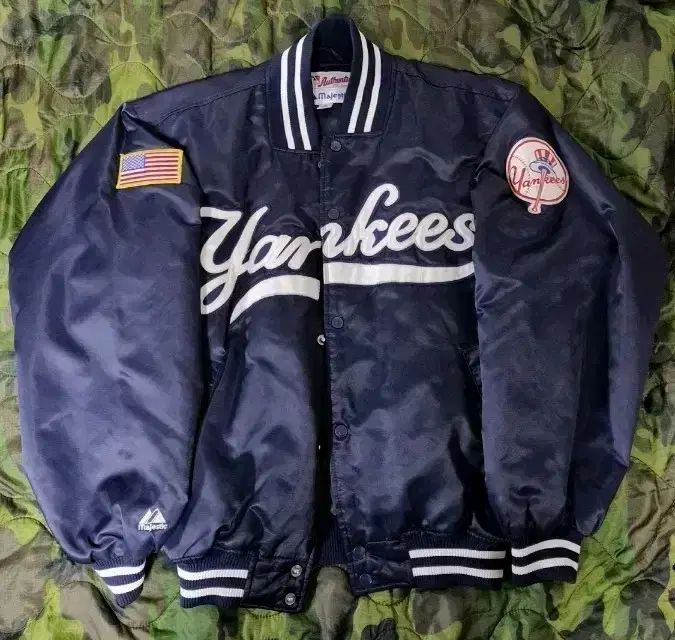 M マジェスティック ヤンキース スタジャン ジャケット