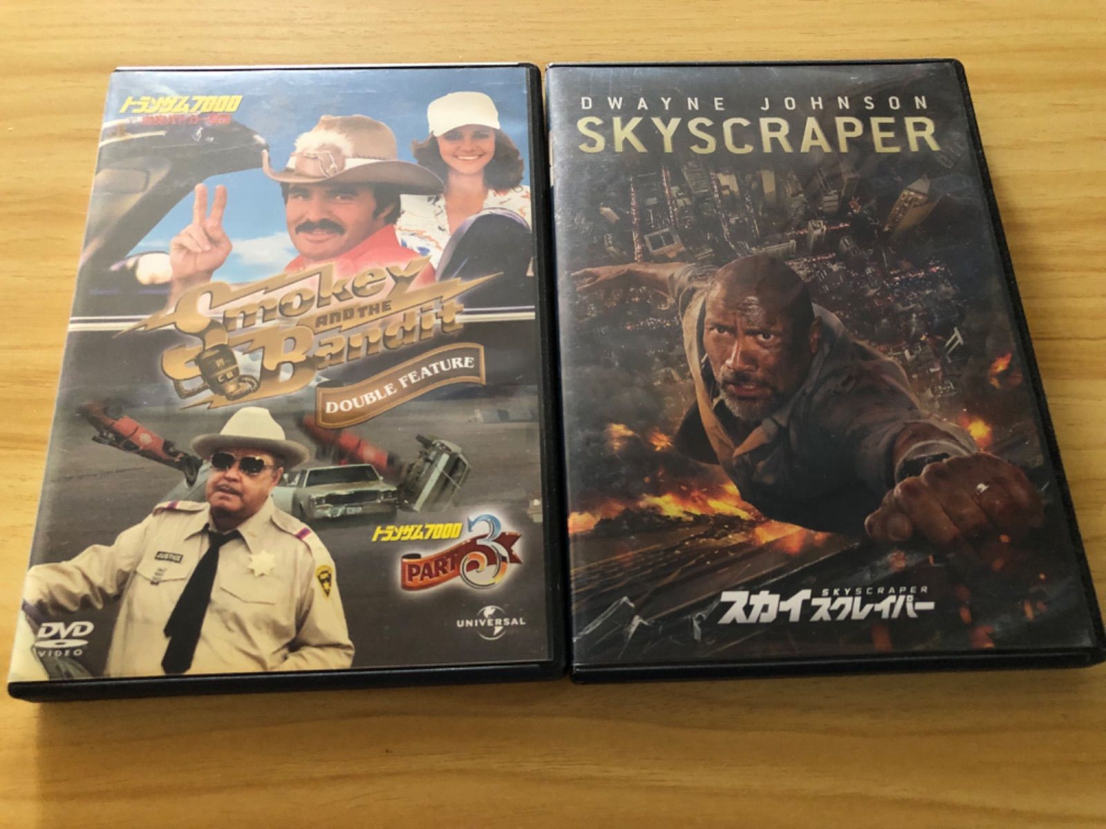 ☆中古ビデオ　パナマ・ギャング戦争 　良質なハードボイルド映画　探偵ダン・ハマー Amazon.co.jp: 奪還者 [DVD] : ガイ・ピアース, ロバート