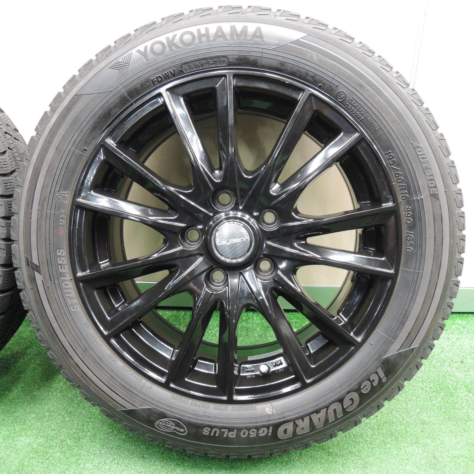 送料無料*バリ溝！キレイ！8.5分☆スタッドレス 195/60R16 ヨコハマ アイスガード iG50 プラス LeyBahn 16インチ  PCD114.3/5H☆3120103NJス - メルカリ