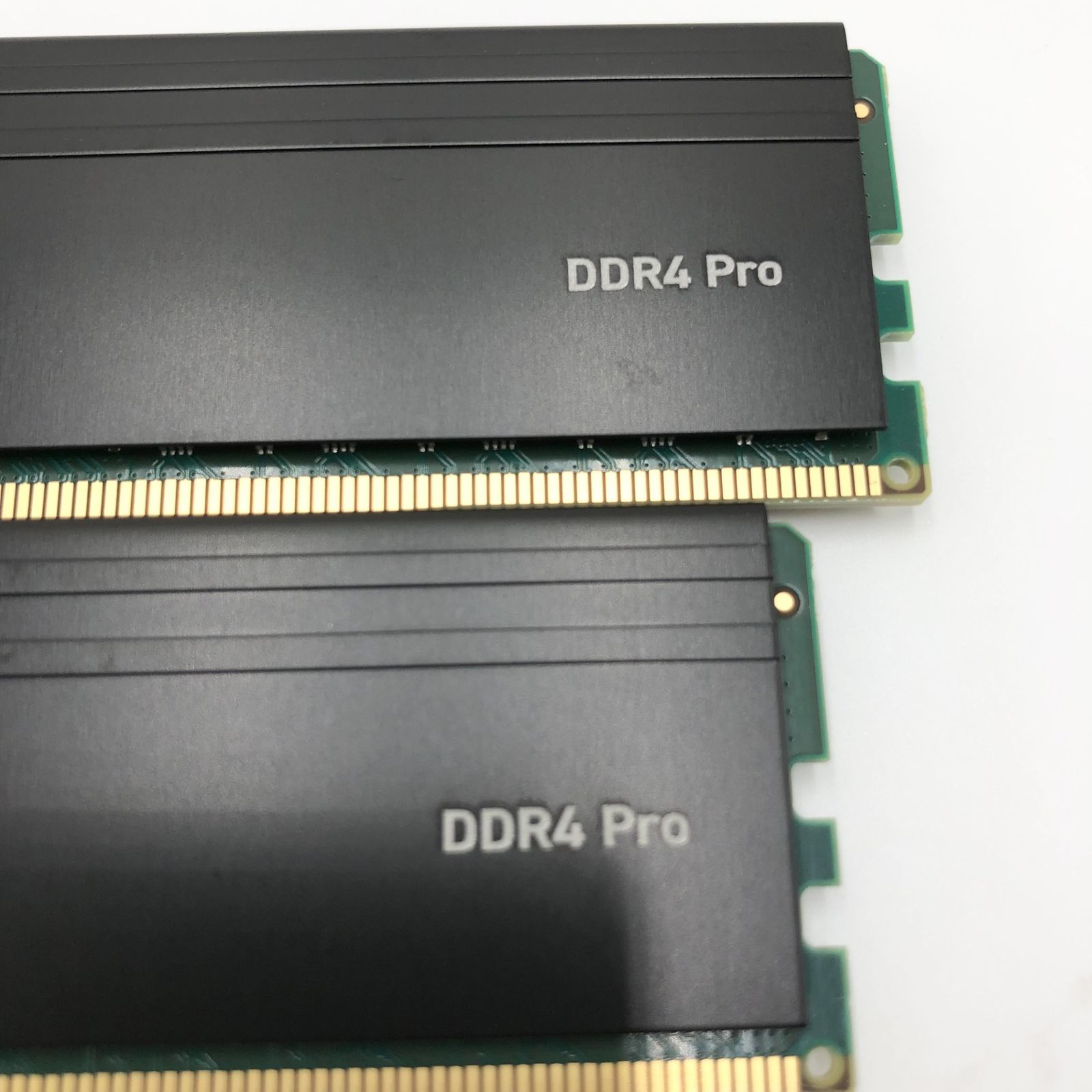  Crucial クルーシャル PRO マイクロン製 デスクトップ用メモリ 16 GBX DDR 4 3200 メーカー制限付無期限保証 品 その他 デジタルカメラ