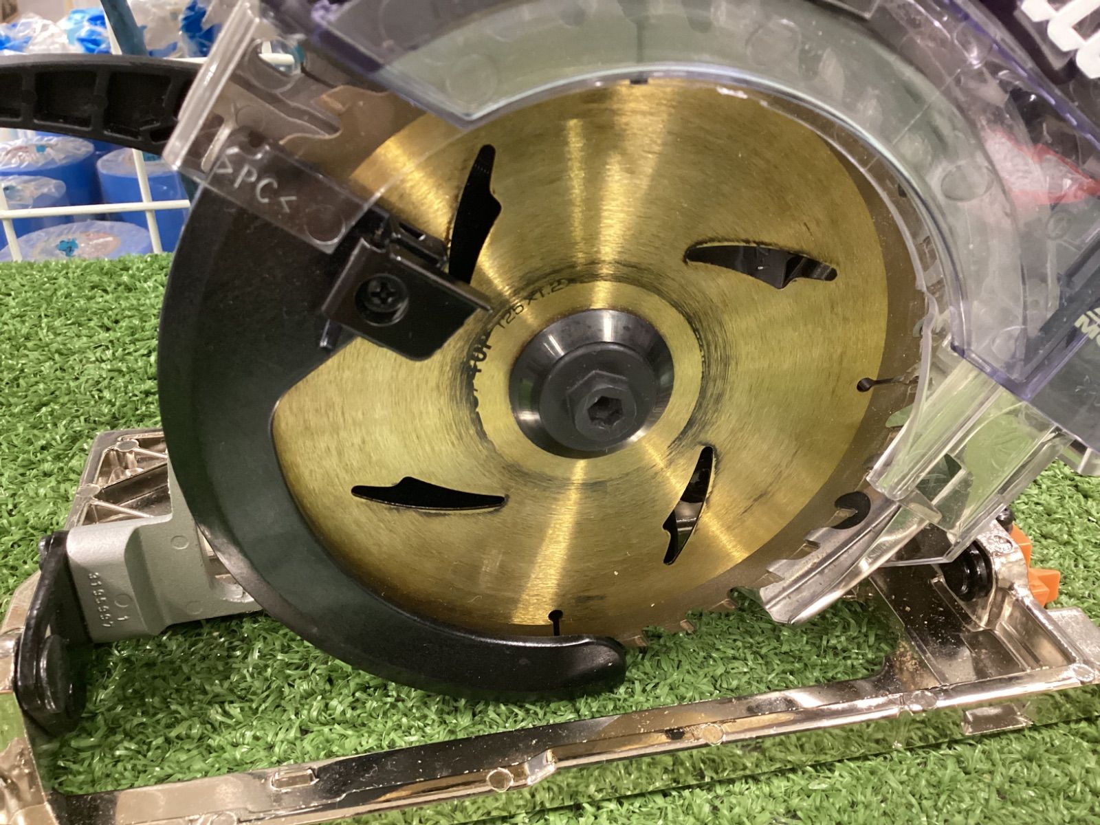 A マキタ 125mm充電式防じんマルノコ KS514DZ 本体のみ バッテリ 充電器 ケース別売