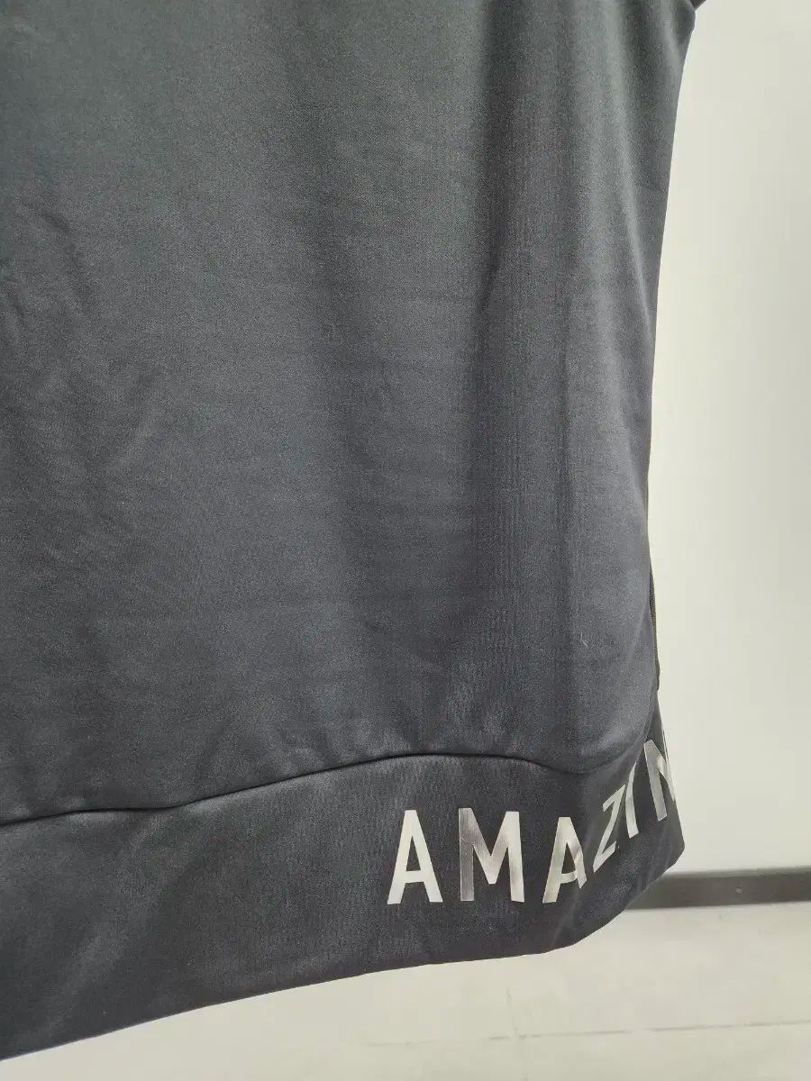 レディースゴルフウェア AMAZINGCRE(アメージングクリー